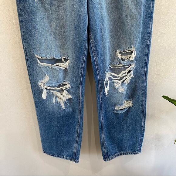 Zara High Rise Straight Leg Ripped Jeans Size 4 100% Cotton Mom Fit Cropped - Picture 3 of 12